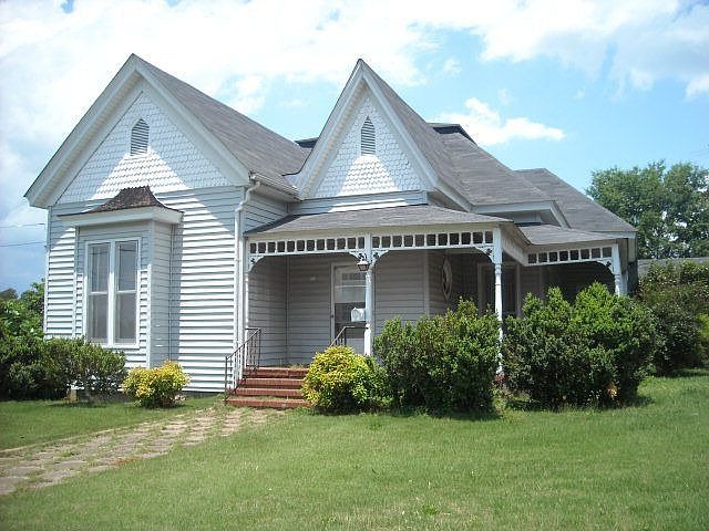2nd image of 245 Main St