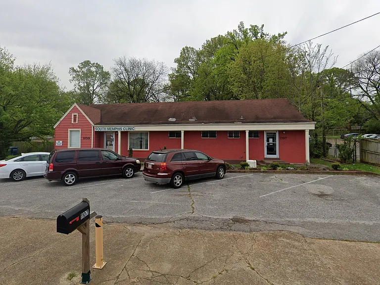 1107 E Raines Rd — Photo 1