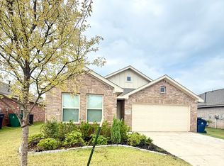 3733 Palmetto Bluff Dr, Mustang, OK 73064
