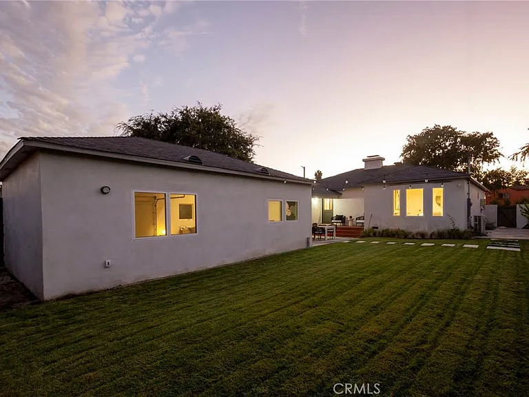 3554 S Sycamore Ave — Photo 45