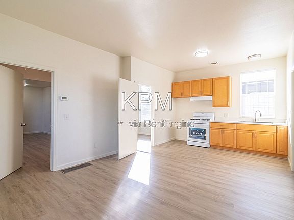4th image of 1236 Channel St