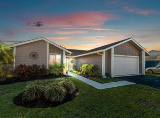 5840 Teakwood Rd, Lake Worth, FL 33467