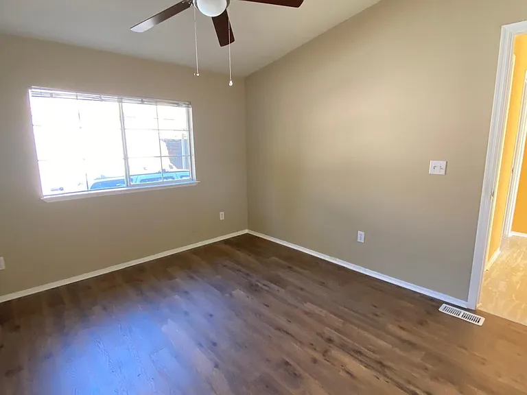 23 McCormick Rd — Photo 11