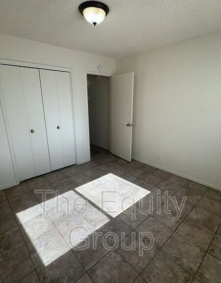 2728 S Sallee Ct — Photo 11