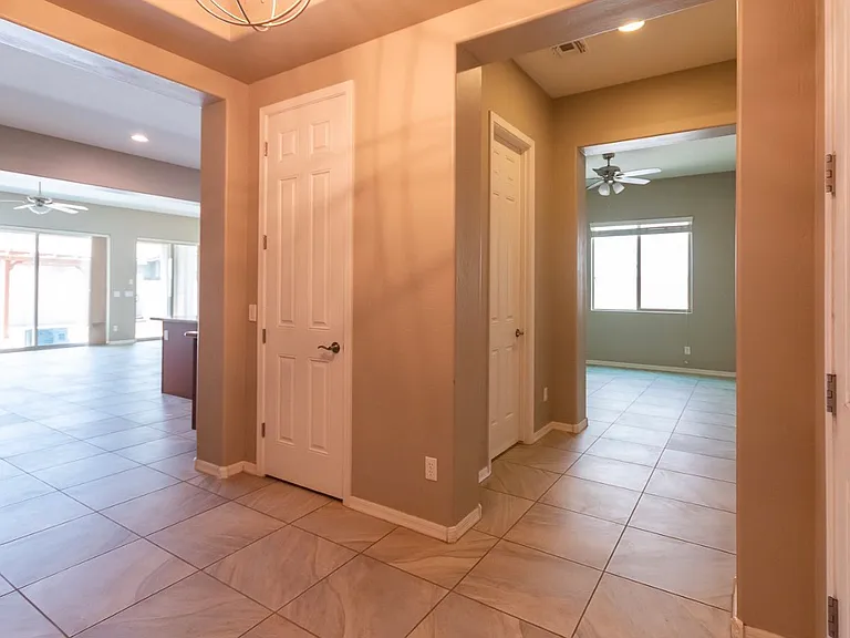10317 E Catalyst Ave — Photo 32