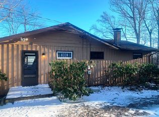 221 Alpine Rd #1&2, Blowing Rock, NC 28605