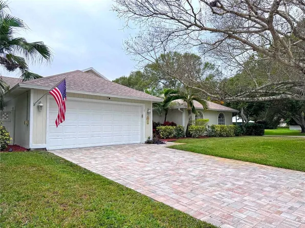 3295 4th Pl, Vero Beach, FL 32968