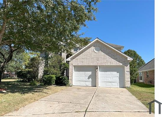 1st image of 2903 Surrey Trail Ln