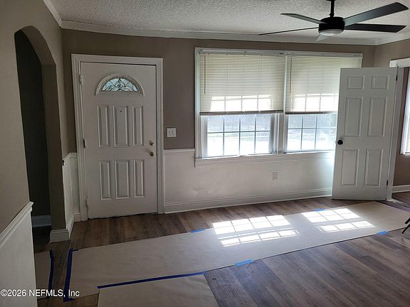 3rd image of 2822 FLANDERS Street