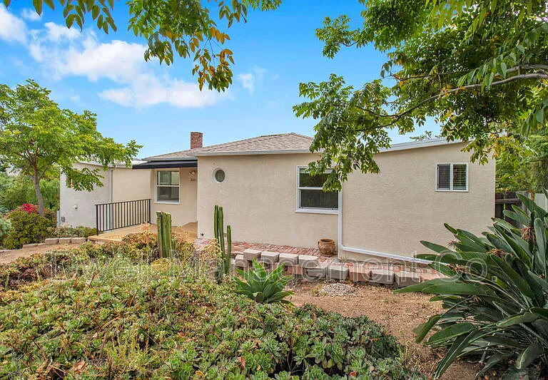 8841 Almond Rd — Photo 32