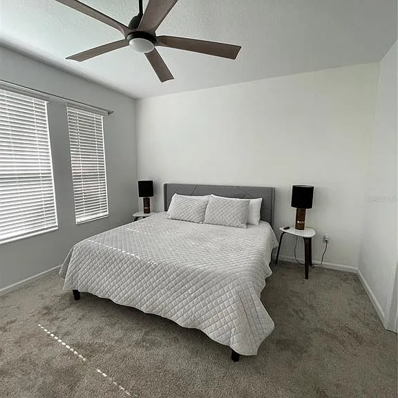 1447 Roxy Ln — Photo 3