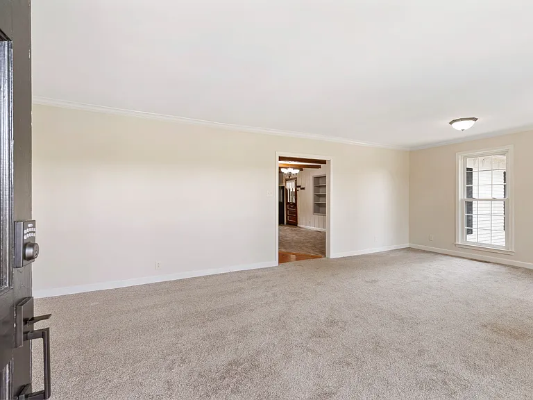 2541 Mooresville Hwy — Photo 7