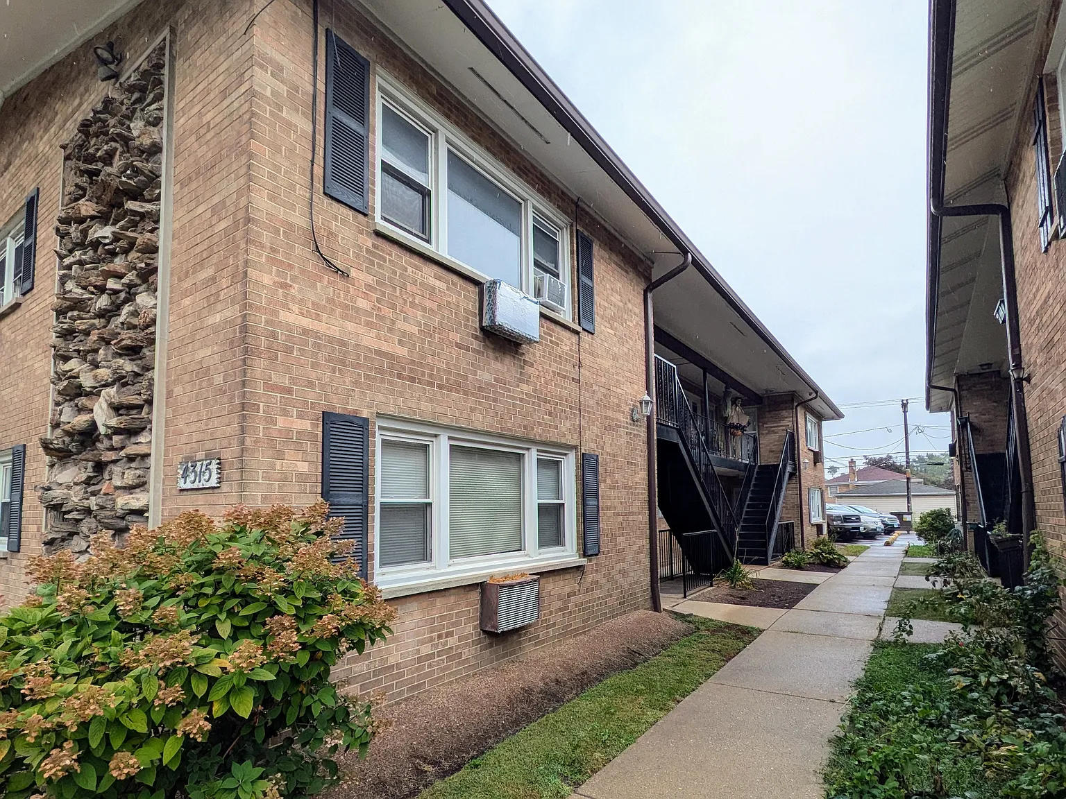 1 bed, 600 sqft, $1,275 — Photo 1