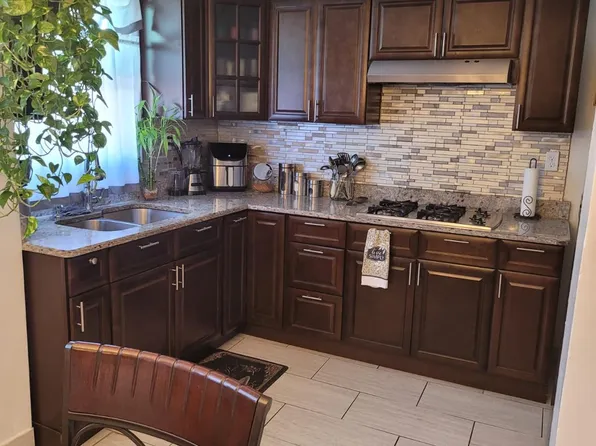 4575 Shelbourne St, Philadelphia, PA 19124