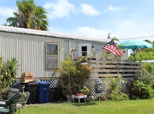 9 Dolphin Rd, Key West, FL 33040