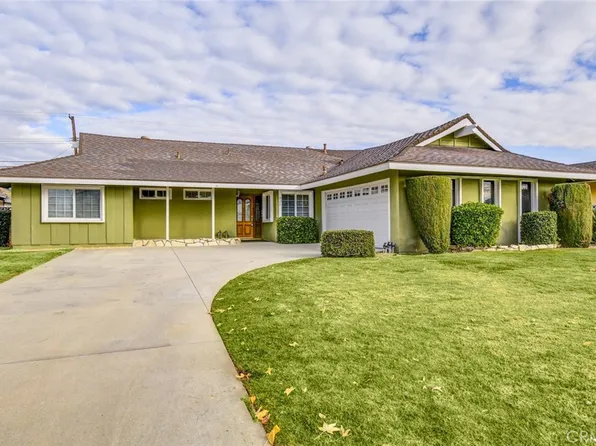 826 W Hawthorne St, Ontario, CA 91762