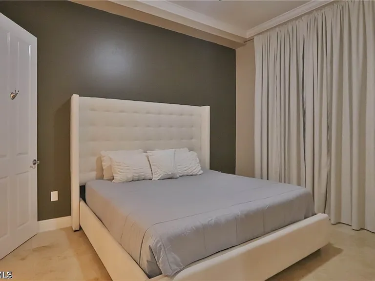 2825 Palm Beach Blvd #116 — Photo 25