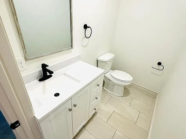 288 NE 25th St #288 — Photo 7