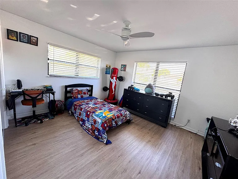 4905 Bayberry Ln — Photo 21