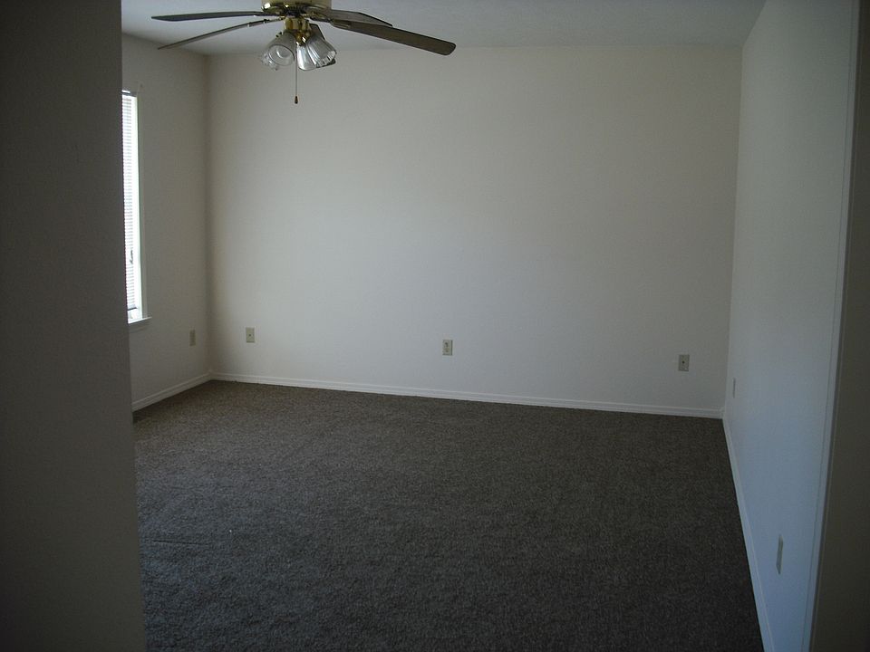 2nd image of 1702 E Florida St APT B