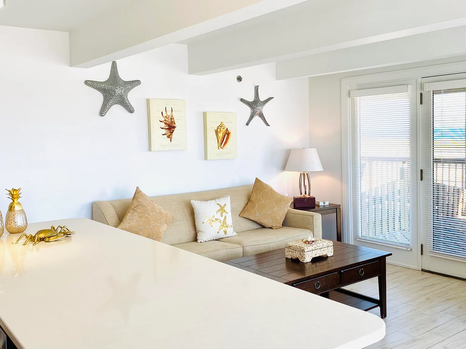 2 bed, 900 sqft, $3,500 — Photo 3