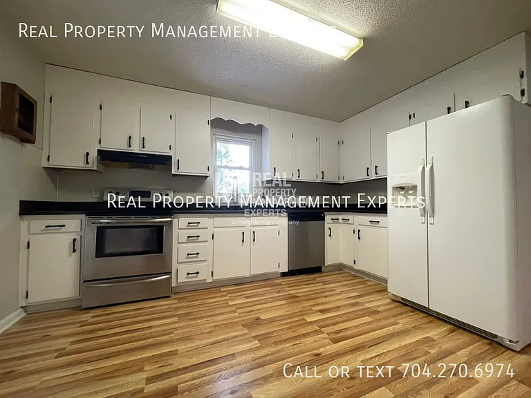668 Brookwood St — Photo 4