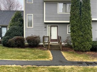 35 Reed Ct #35, Bloomfield, CT 06002