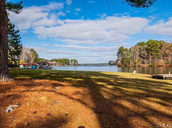 160 Hummingbird Ln, Littleton, NC 27850