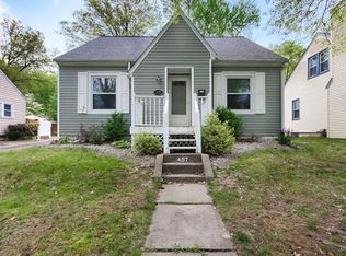 457 Cass Ave, Edwardsville, IL