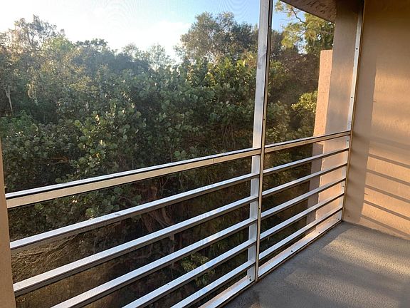 3rd image of 9450 Live Oak Pl APT 407
