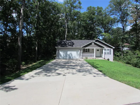 31654 Dogwood Ln, Foristell, MO 63348