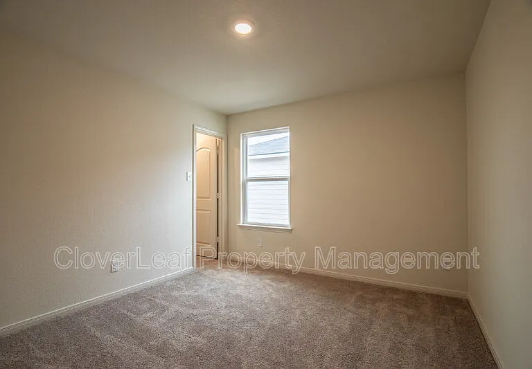 4031 Trail De Paris — Photo 30