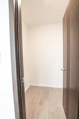 Sold by High Class Realty SB LLC | media 18