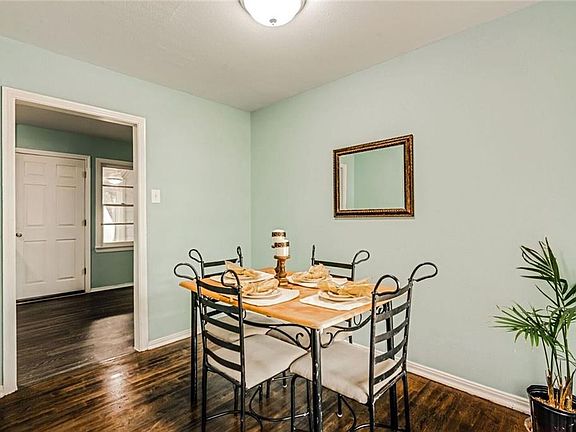 4th image of 1325 Gaylord Dr