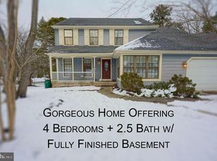 2 Brookview Ct, Voorhees, NJ 08043