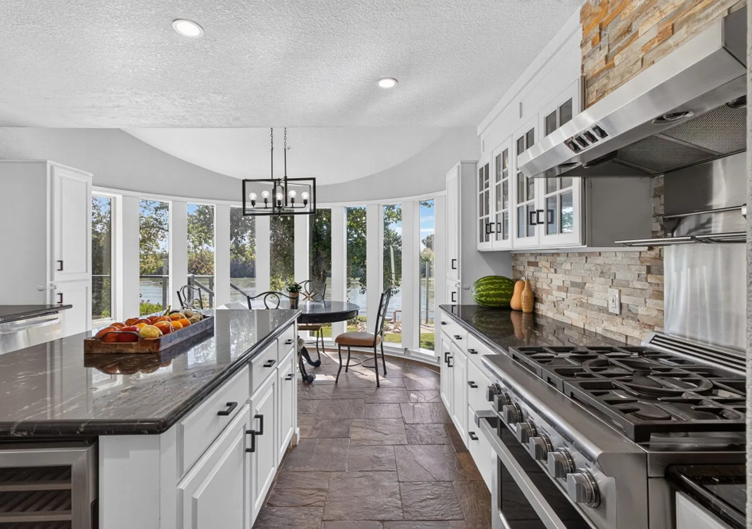 Stunning 3-Bedroom Riverfront Home with Private Dock & Panoramic Views! — Photo 2