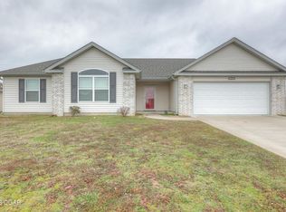 1233 Montana Pl, Joplin, MO 64804