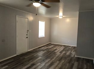 1311 1/2 21st St, Huntsville, TX 77340