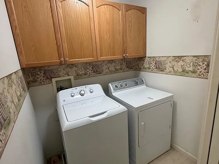 2264 Raleigh Rd — Photo 33