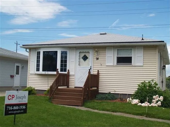 74 Surfside Pkwy photo 1