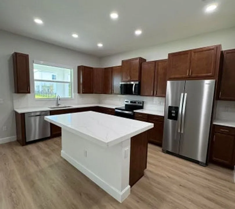 14212 Spruce Pine Dr