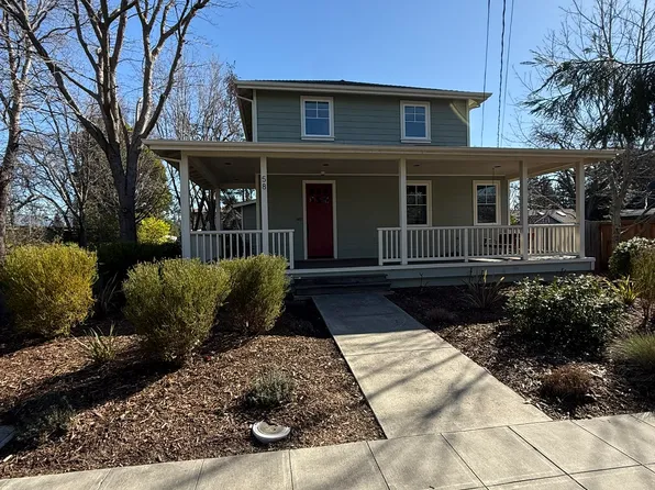 58 Randolph St, Napa, CA 94559