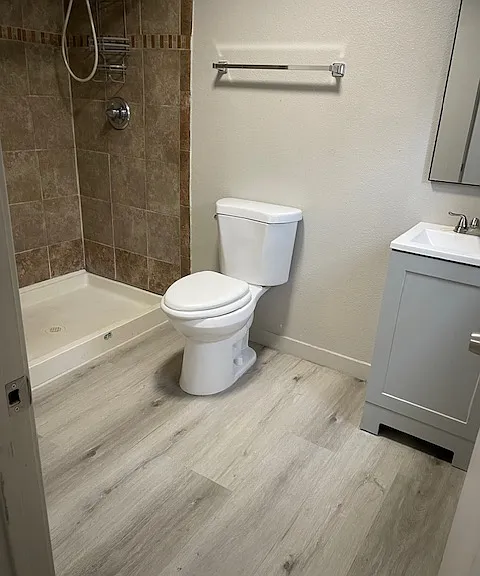 8600 Aurora Ave N #11 — Photo 5