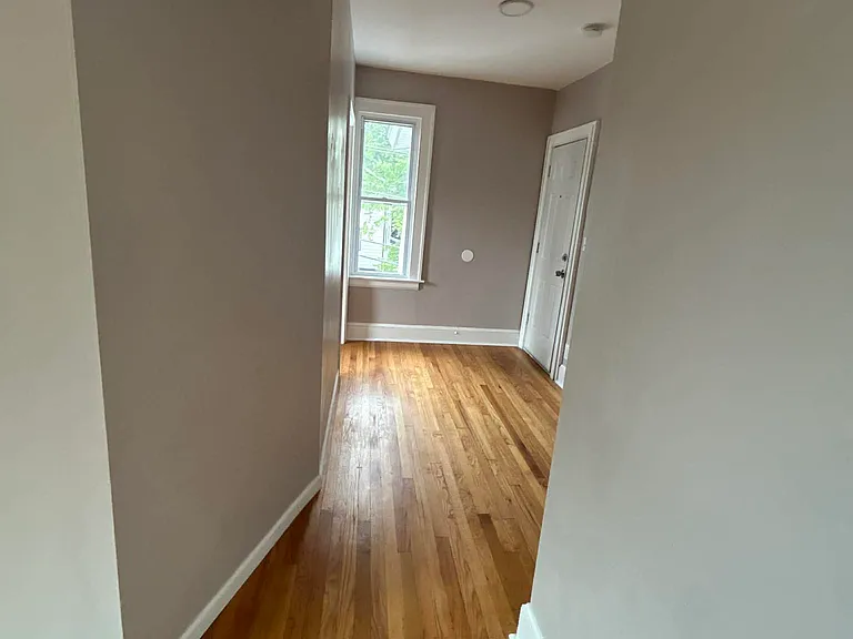 117 Tudor St #3 — Photo 3