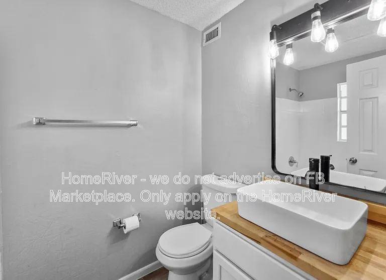 11559 SE 57th Ct — Photo 3