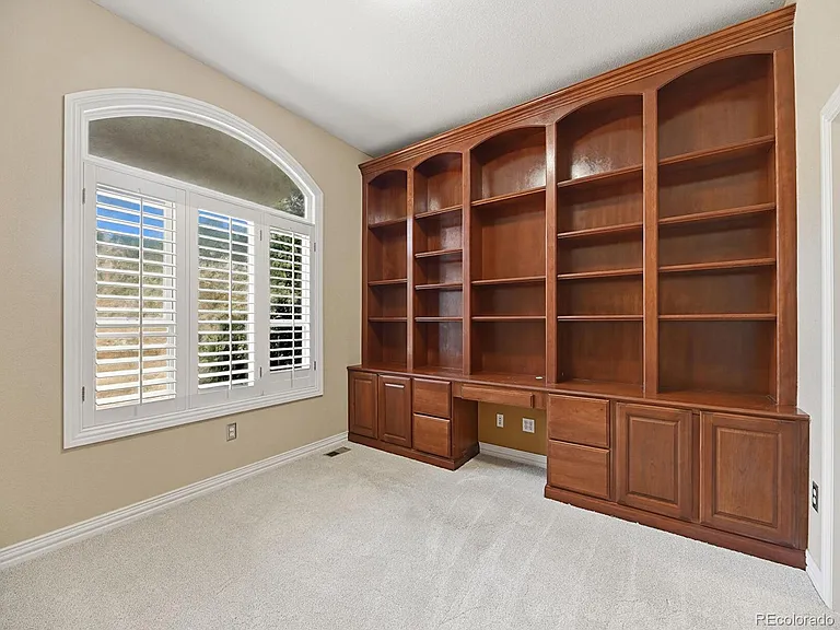 2530 Westward Dr — Photo 5