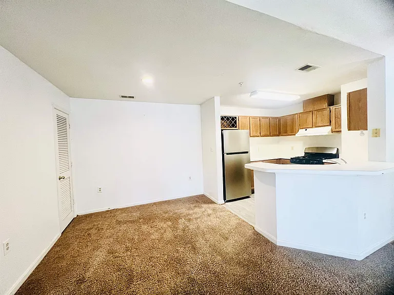 3402 Bitterwood Pl #B301 — Photo 3