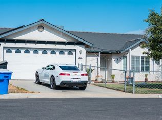 1922 S Kerckhoff Way, Hanford, CA 93230