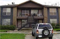 1st image of 4025 Briar Hollow Dr APT 3