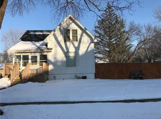 321 SW School St, Ankeny, IA 50023